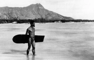 Alaia surfing