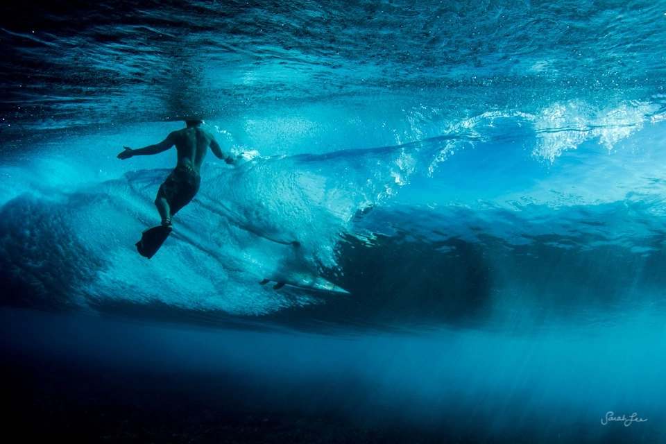 underwater-surf-photography