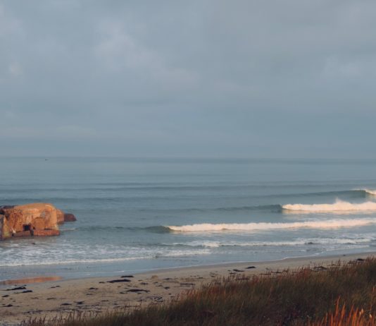 surfen bretagne kermabec