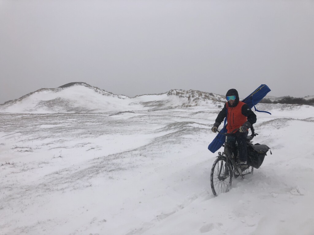 hard biking in dunes