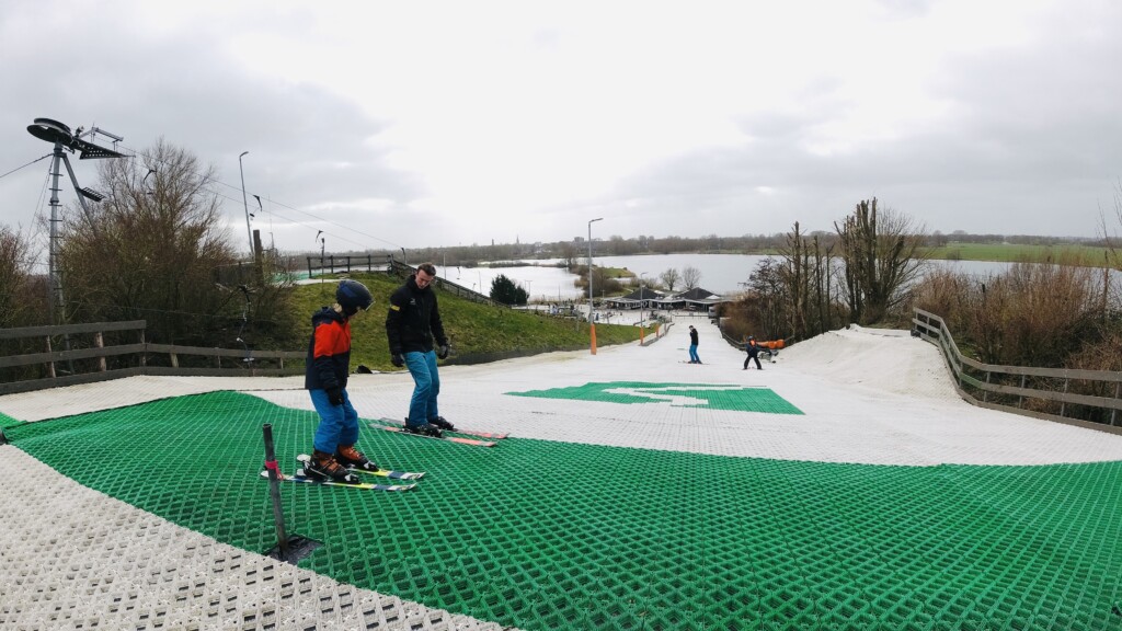 systeem bank cilinder Waar indoor en outdoor skiën en snowboarden in Nederland?