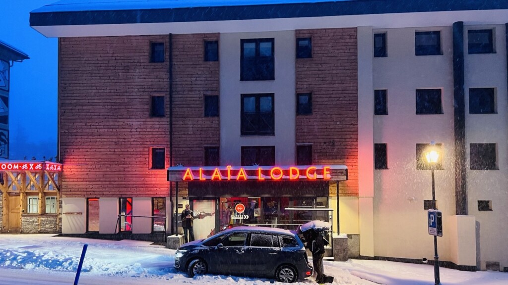 alaia lodge