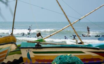 arugam bay surfing