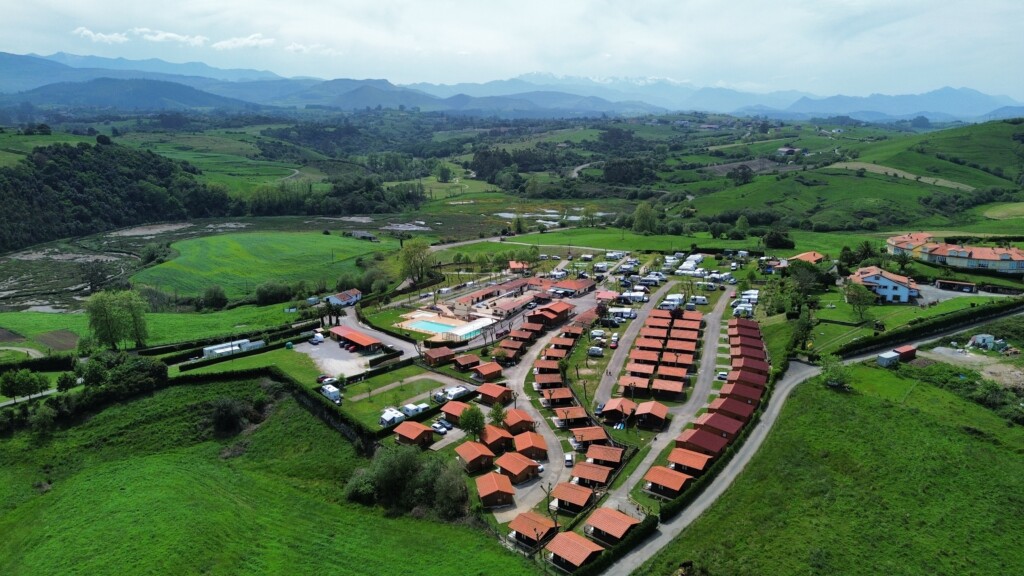 Caravaning Oyambre Campsite