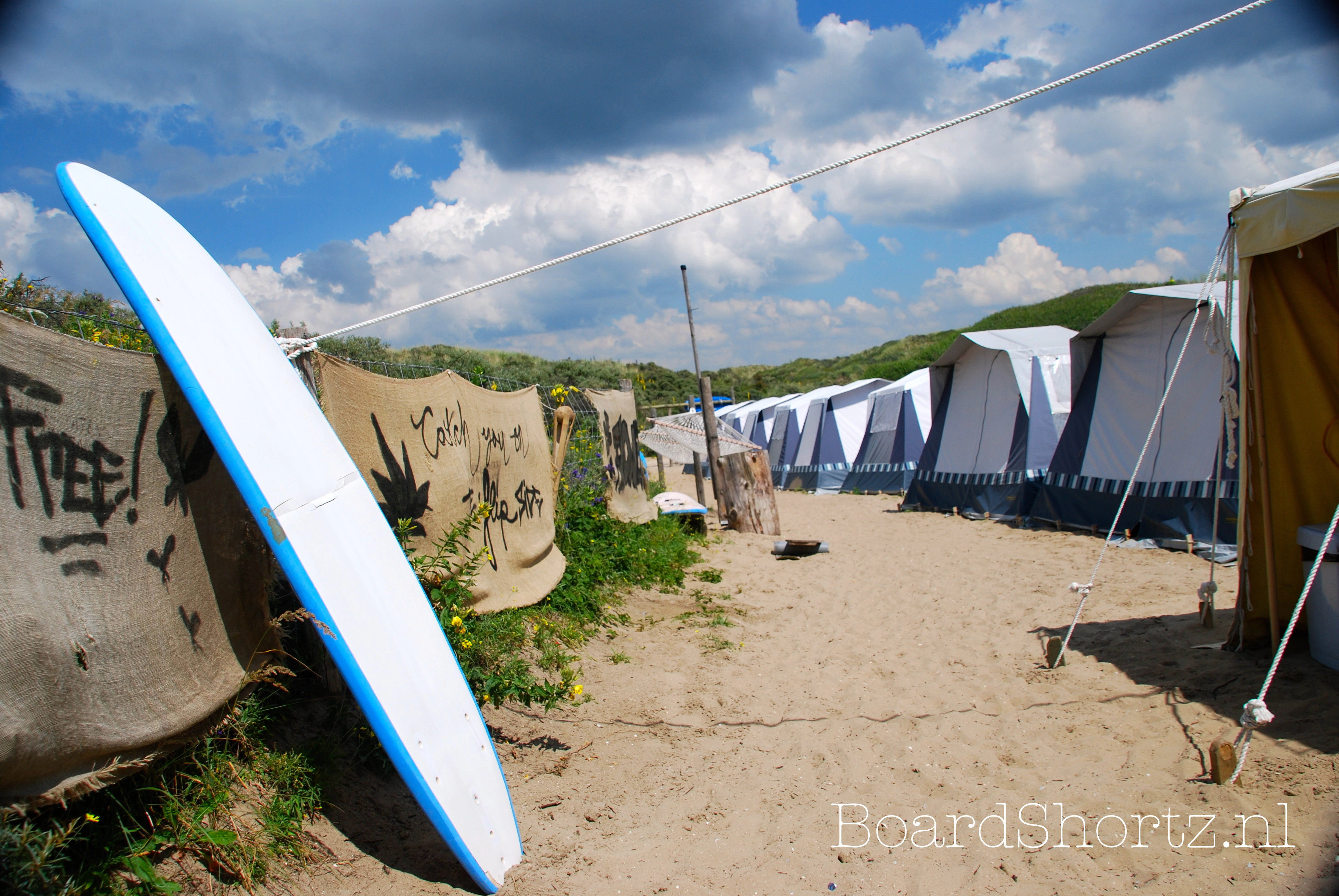 Surfcamp camping De Lakens