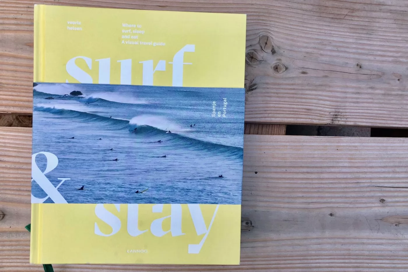 surf & stay voorkant