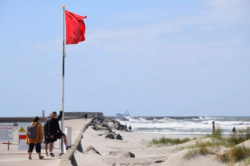 Wijk aan zee surfen 01