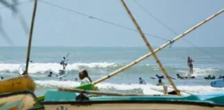 arugam bay surfing