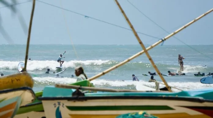 arugam bay surfing